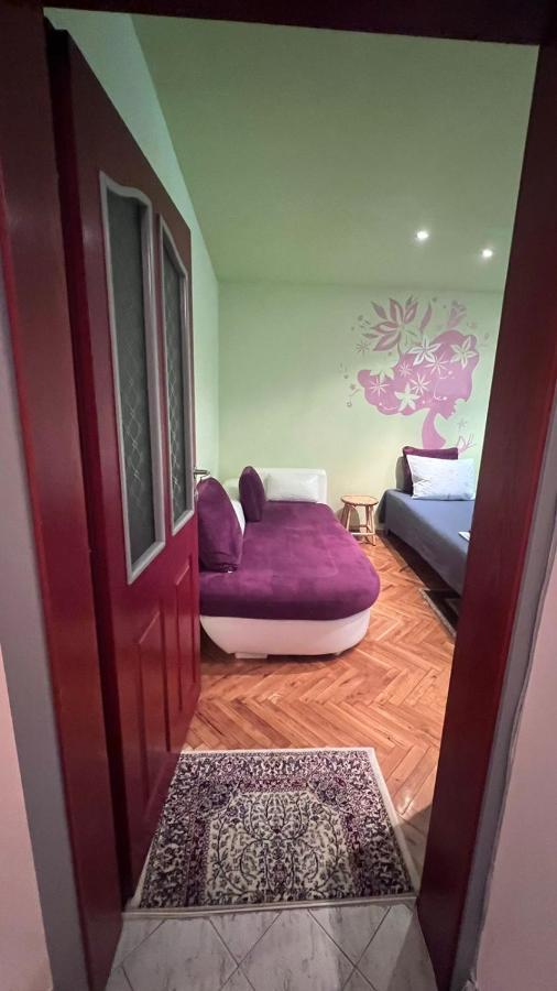 Apartamento Сладкият Кът На Радост Burgas Exterior foto